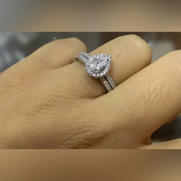 NIB S925 Sterling Silver & CZ Diamond Teardrop Engagement Wedding Ring Set - Picture 4 of 11